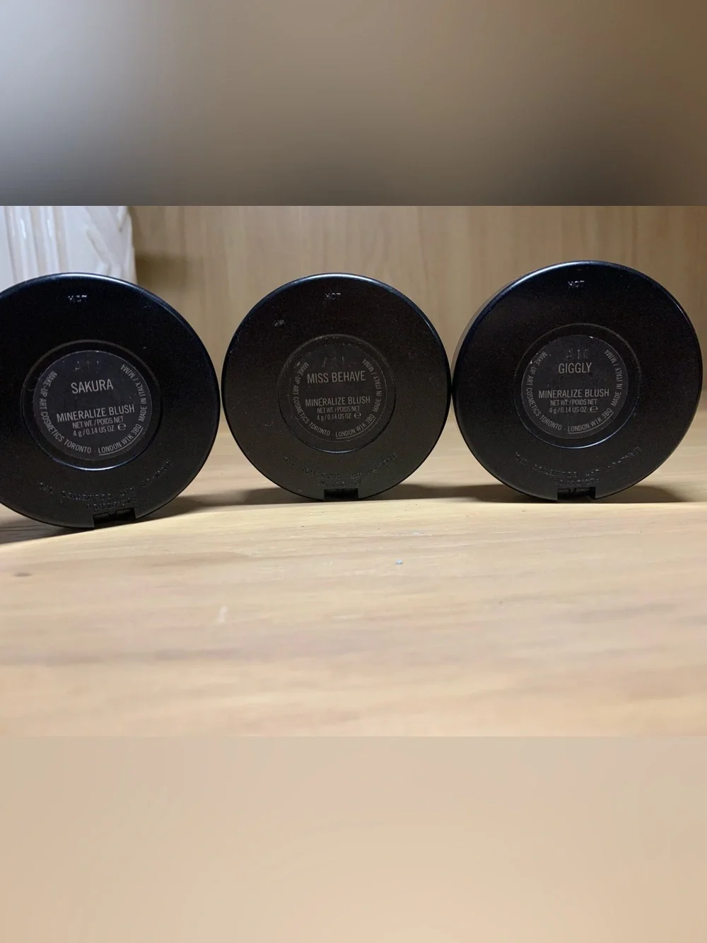 MAC Cosmetics Heart Blush Trio - SAKURA, MISS BEHAVE & GIGGLY